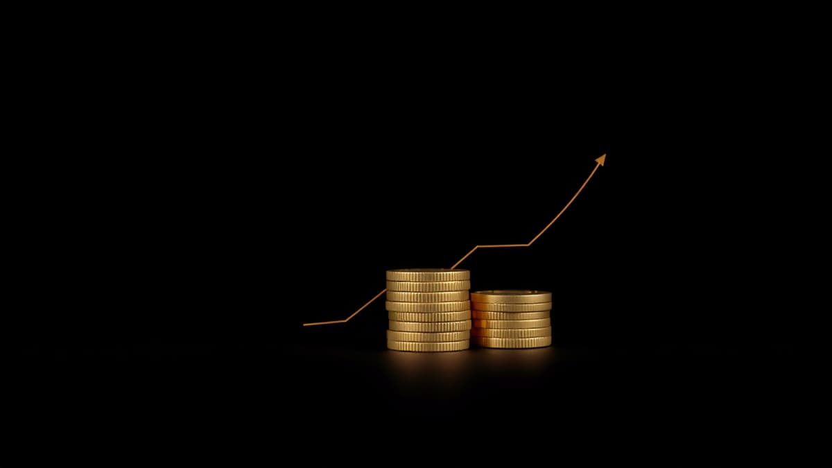 Realistic Ways to Make Money With AI in 2026 (No Hype)